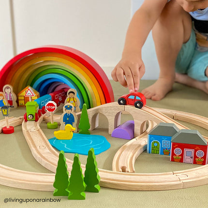 Figure of Eight Train Set - SENsory Toys4U