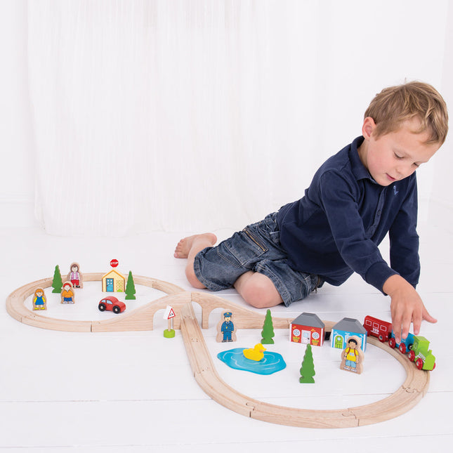 Figure of Eight Train Set - SENsory Toys4U