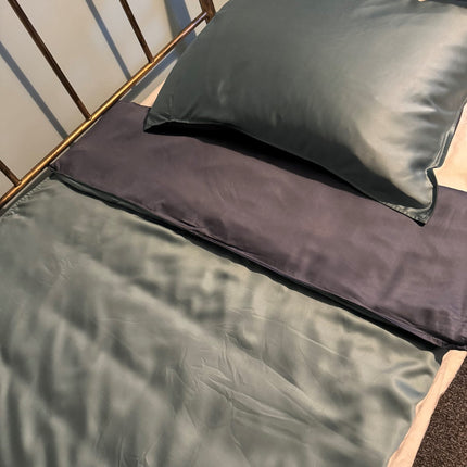 Light Weight Fabric Weighted Blanket 3kg ‚Äì Grey/Green - SENsory Toys4U