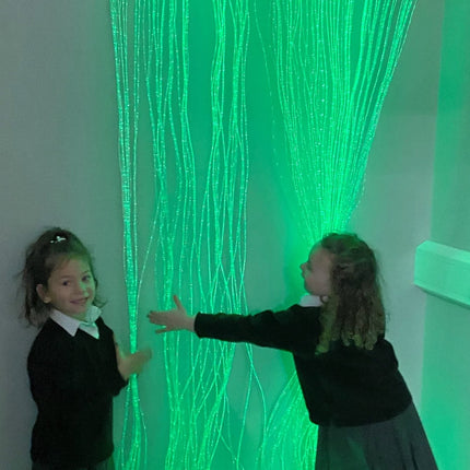 Fibre Optic Curtain with Tails With Swing 
Bracket (100 Fibre Tails)