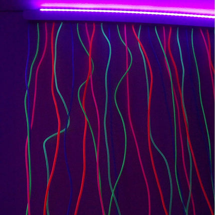 UV Mirror with Strands ‚Äì 100 x 91cm Includes UV light Strip