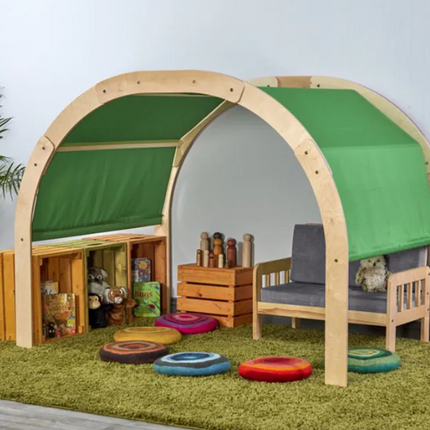 Umbu Group Arch Den