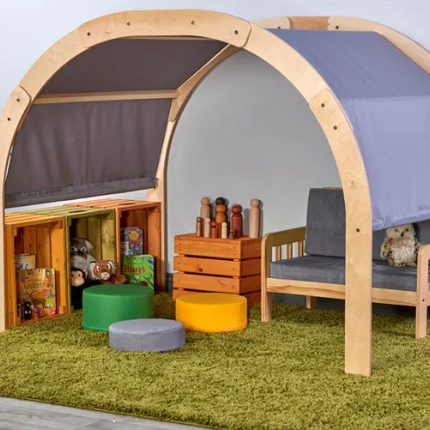 Umbu Group Arch Den