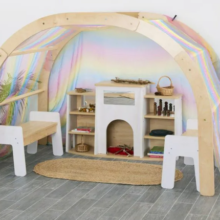 Umbu Group Arch Den