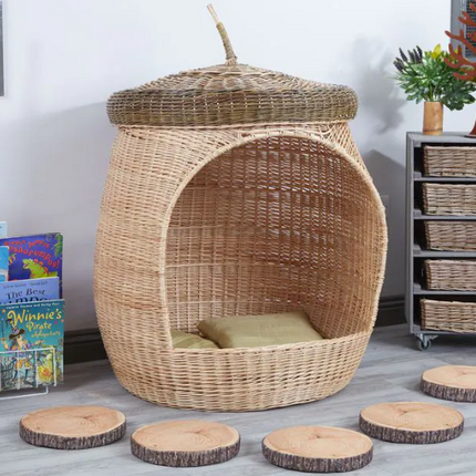 Acorn Corner