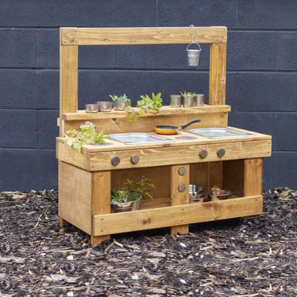 Cosy Cafe Mud Kitchen