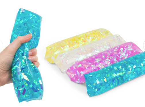 SHAKE & SHIMMER WITH WRIGGLER