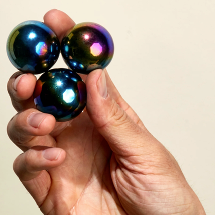 Speks Supers. - Giant Magnet Balls