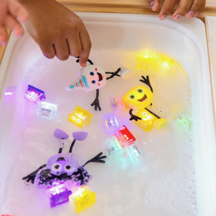 Glo Pals Light up Sensory Cubes - 4 Pack