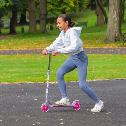 UNICORN DREAMLAND SCOOTER WITH FLASHING WHEELS