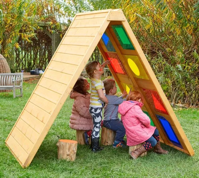 Cosy Colour Peephole Tunnel