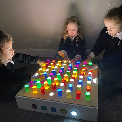 TABLE TOP PANEL WITH COLOURED RODS